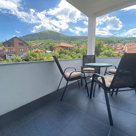 Sunset Delux Apartment Visoko Exterior foto
